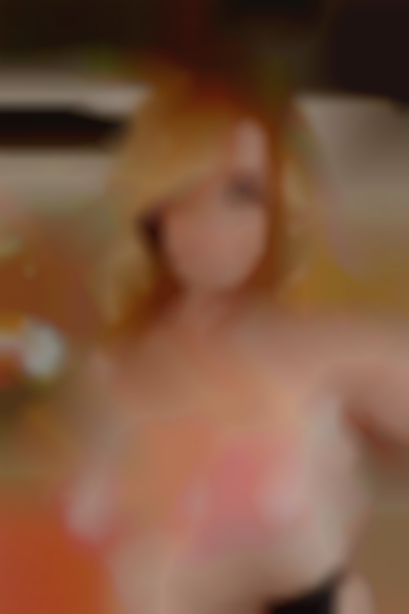 Naked girls Green